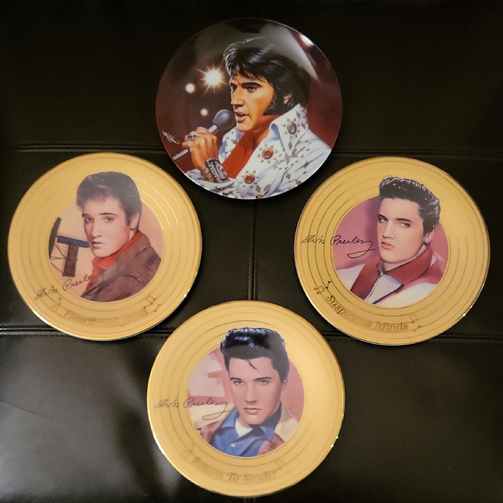 Elvis Presley Solid Gold & Commemorating The King Collectible Plates Set